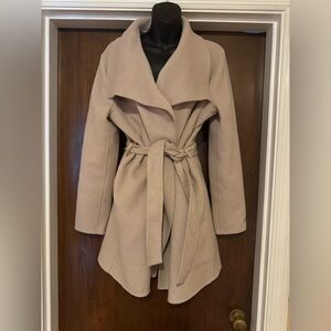 Tahari Coat - Size L - Missing Buttons as shown in pics